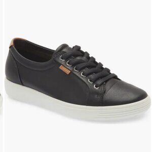 Ecco Soft 7 Black Leather Sneakers